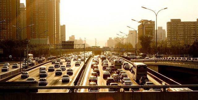 پیش بینی آینده ترافیک LLM و نکات کلیدی برای سازگاری کسب وکارها
